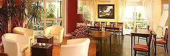 Airporthotel Regent ハルベルクモース 3*,